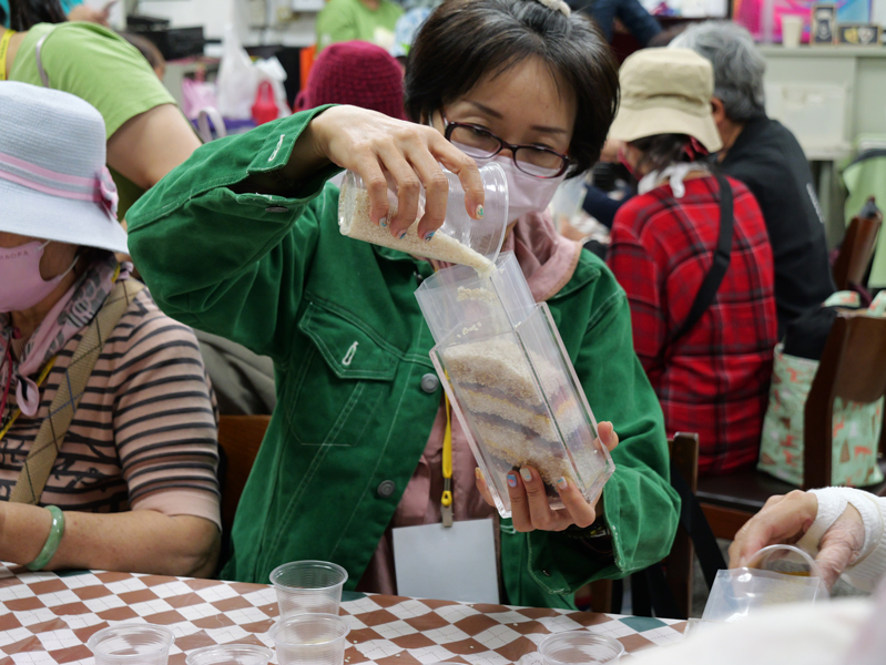門諾基金會、家庭照顧者支持服務、喘息之旅、長照壓力、家照課程、北富銀、台北富邦銀行公益慈善基金會