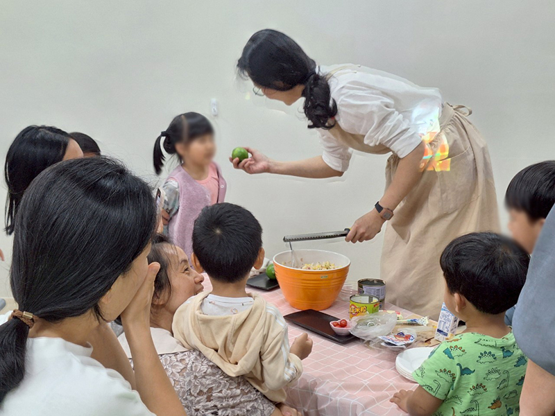 門諾基金會、早療到宅、慢飛天使、光復親子館、家庭支持、喘息、花蓮縣政府、衛服部社會及家庭屬、社工、社區共融