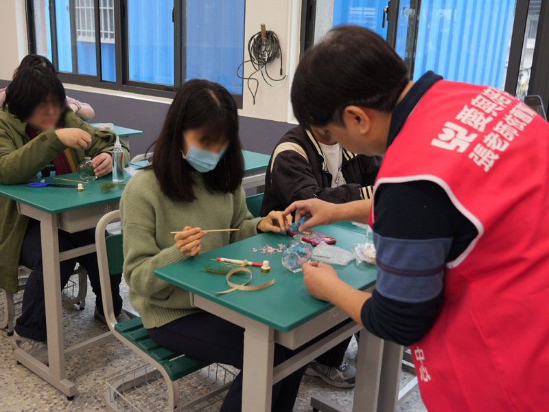 門諾基金會、光復、堰塞湖、樺加莎、颱風、水災、風災、捐款、愛心公益、災後應援、進度報告、物資補給、急難救助金、社區關懷、校園支持、房屋修繕、安居計畫、受災戶、張老師