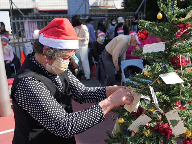 門諾基金會、聖誕聯歡、聖誕節、吉安瑞智學堂、東昌活動中心、長照服務、失智據點