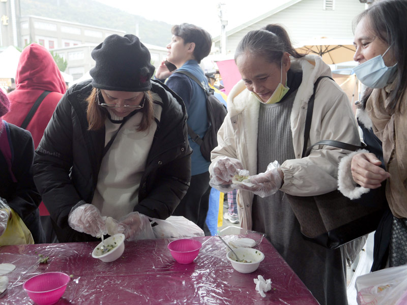 門諾基金會,光復年貨大街,包水餃,光復風災,振興經濟,大馬天主堂,元寶