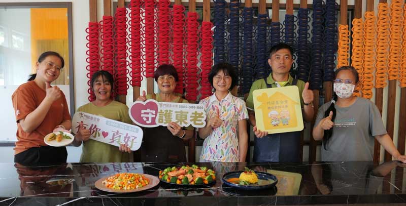 門諾基金會、永齡基金會、花蓮、玉里、瑞穗、富理、獨老、身障、邊緣戶、行動送餐、甜心食堂、永飽安康