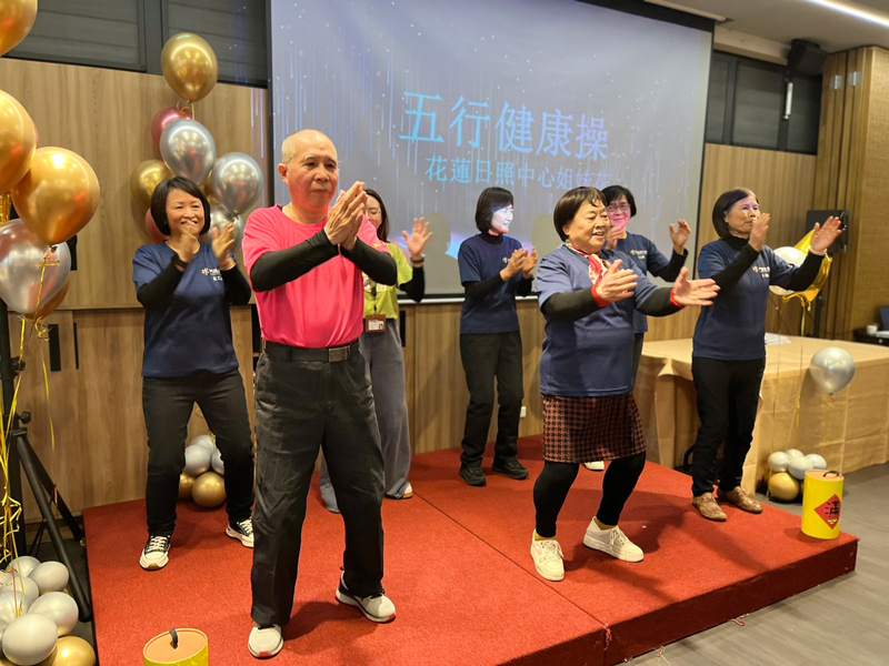 門諾基金會,志工餐會,貼紅榜,行善不打烊,感動不間斷,祥和志工,花蓮日照中心,身障樂活教室,豐里據點,慶豐據點,陪你走