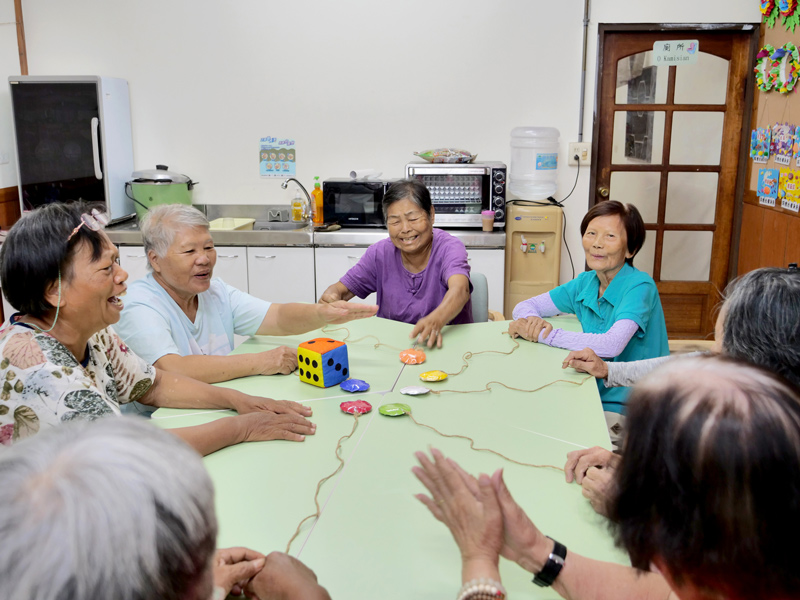 門諾基金會長濱工作站失智據點瑞智學堂