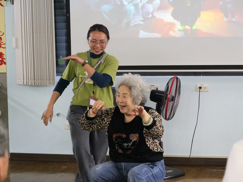 門諾基金會，台積電慈善基金會，愛心年菜，花蓮，臺東，臺南，星期五晚上，美崙日照，銀髮友善