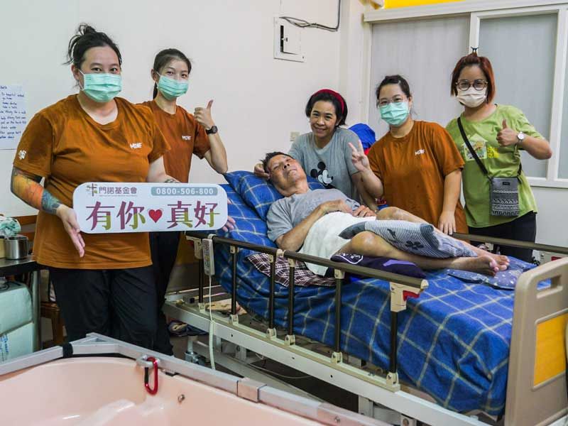 門諾基金會到宅沐浴17載！ 浴缸型服務接棒延續洗澡幸福感